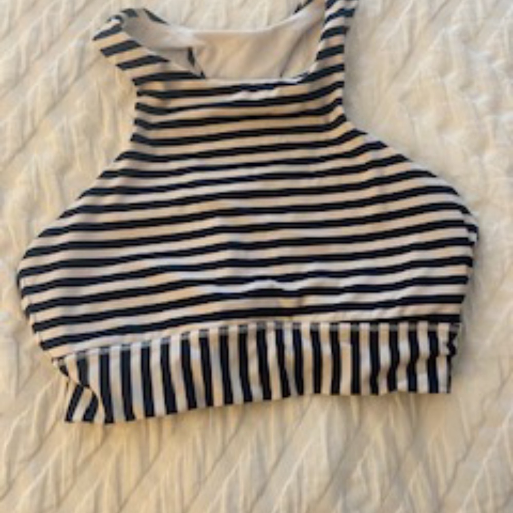 Athleta Conscious Crop Bra